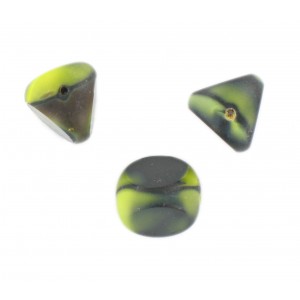 Perle marbrée, 3 faces taillées, vert noir 13 mm